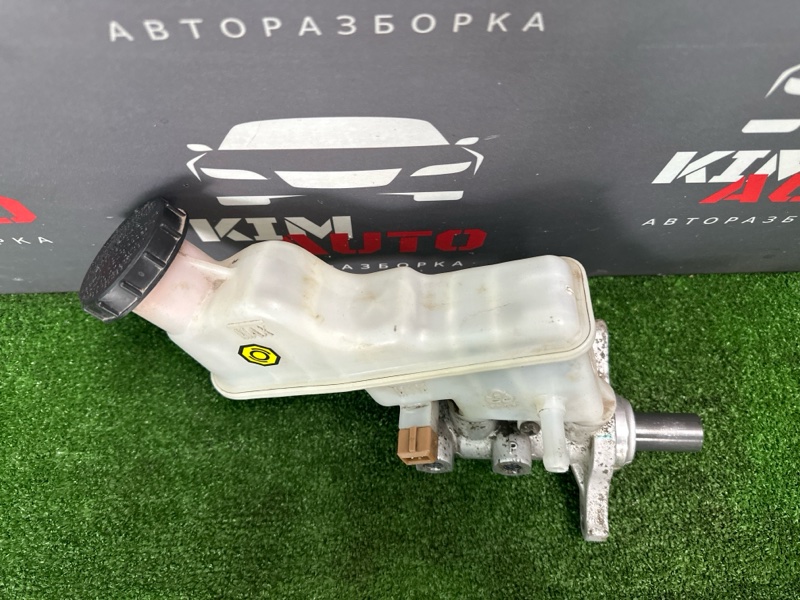 Главный тормозной цилиндр Kia Rio 3 2011 QB