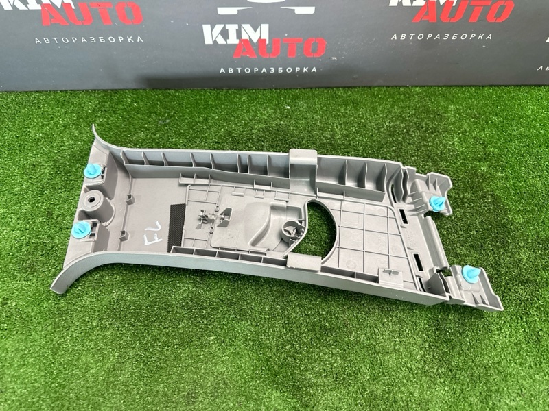 Накладка центральной стойки верхняя Kia Rio 3 2014 QB