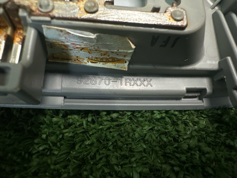 Плафон салонный задний Kia Rio 3 2014 QB