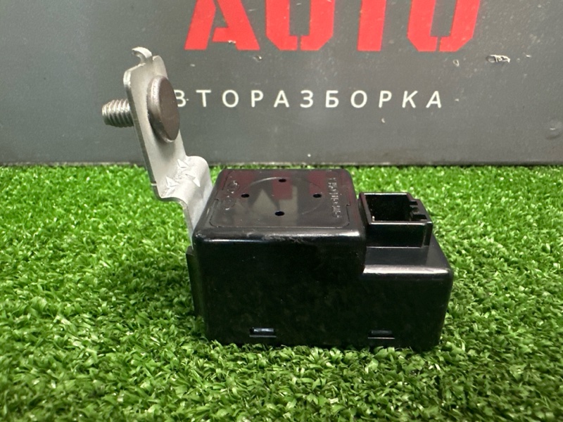 Звуковой зуммер Kia Rio 3 2014 QB