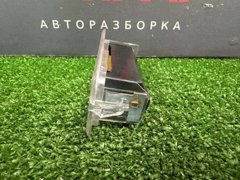 Плафон подсветки багажника Kia Rio 3 2014 QB