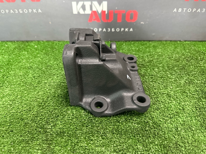 Кронштейн подушки кпп Kia Rio 3 2014 QB