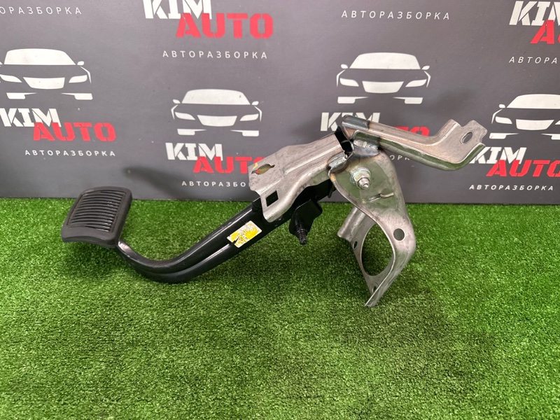 Педаль тормоза АКПП Kia Rio 3 2014 QB