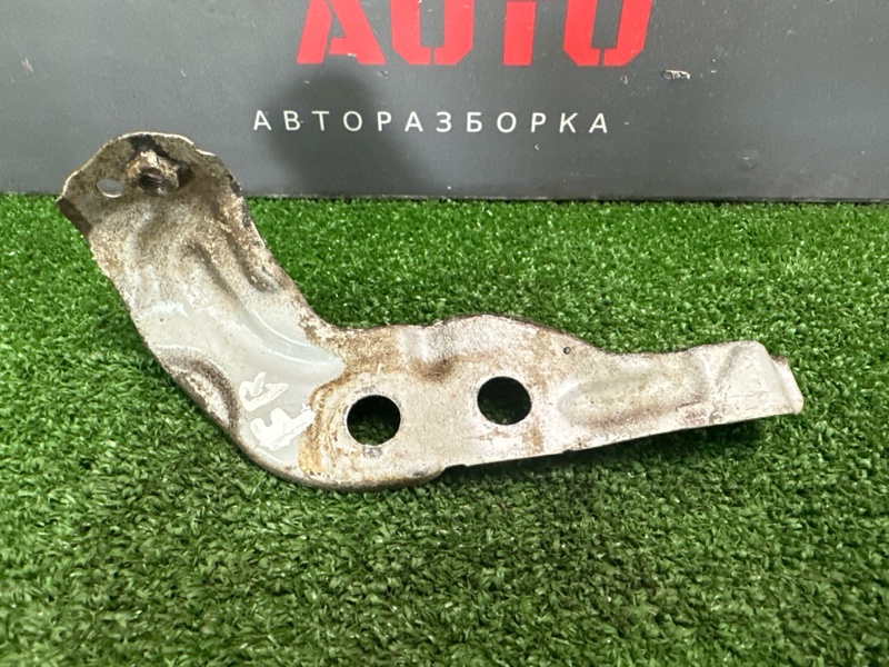 Кронштейн крыла Kia Rio 3 2014 QB