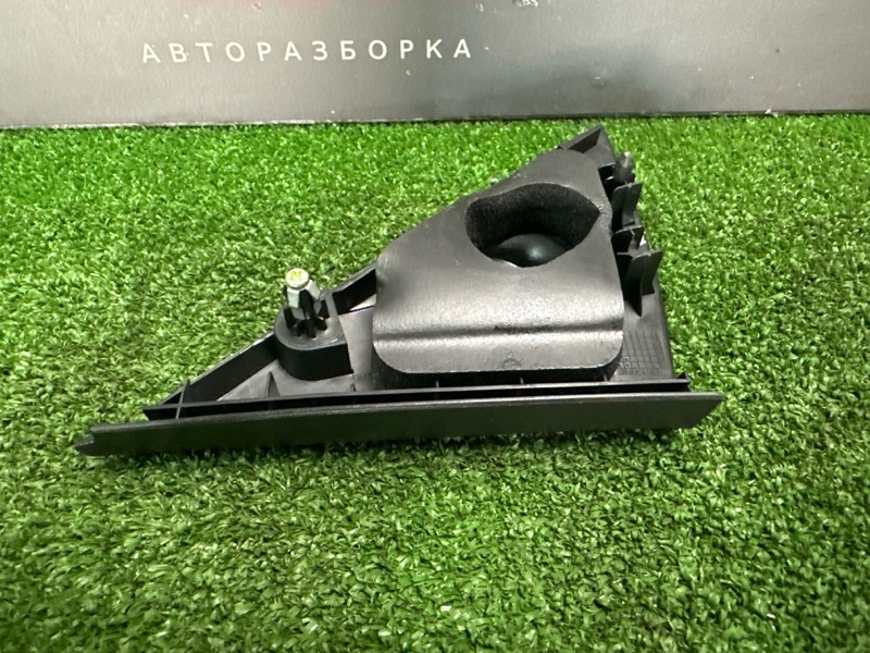 Накладка зеркала внутренняя(уголок) Hyundai Elantra 4 2008 HD