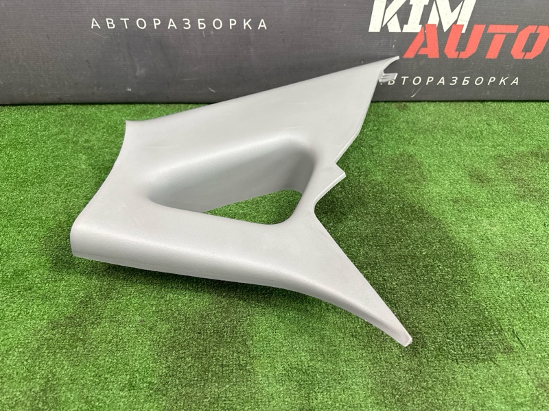 Накладка стойки кузова Hyundai Elantra 4 2008 HD