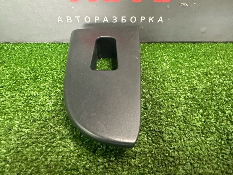 Накладка кнопки стеклоподъемника Hyundai Elantra 4 2008 HD