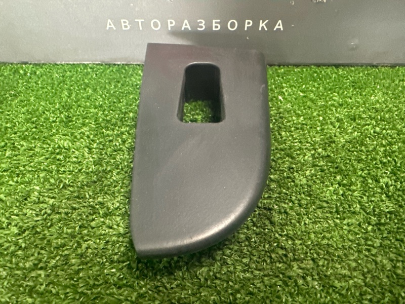 Накладка кнопки стеклоподъемника Hyundai Elantra 4 2008 HD