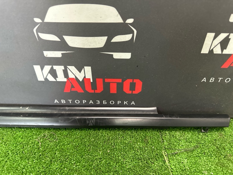 Уплотнитель стекла наружный (Бархотка) Mazda CX-5 2016 KE