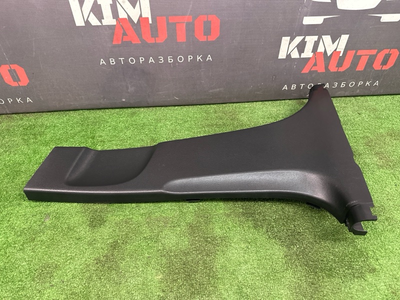 Накладка центральной стойки нижняя Mazda CX-5 2016 KE