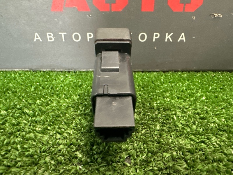Кнопка аварийной сигнализации (аварийка) Mazda CX-5 2016 KE