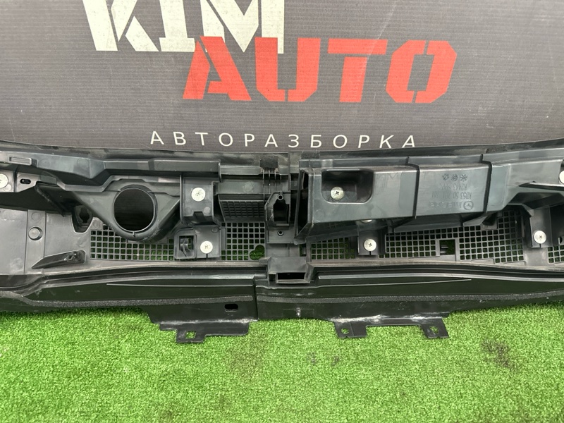Жабо Накладка Стеклоочистителя Mazda CX-5 2016 KE