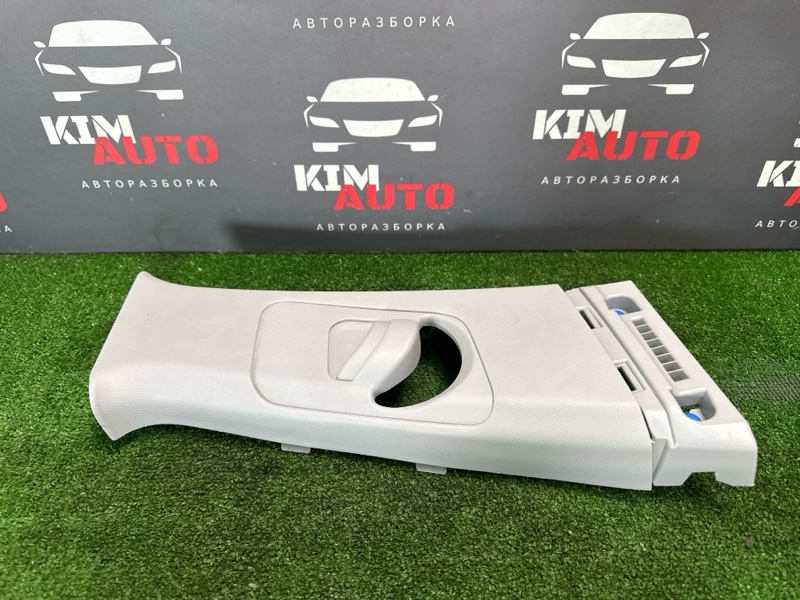 Накладка центральной стойки верхняя Hyundai Creta GS 2018