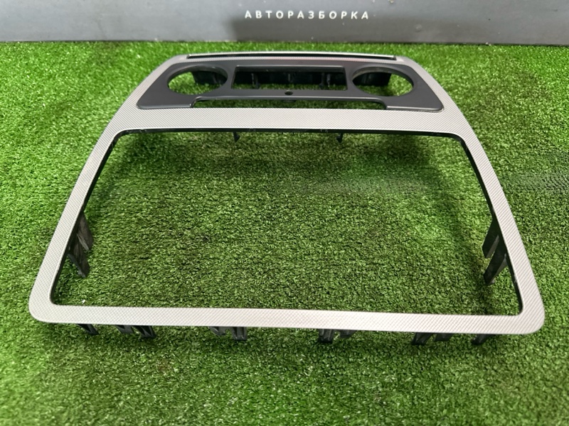 Рамка магнитолы Skoda Octavia A5