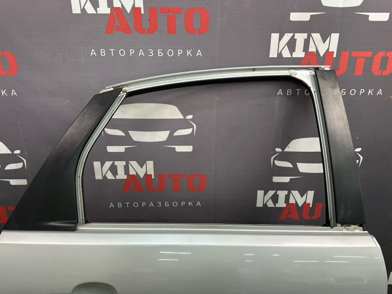 Дверь Ford Focus 2 2007 HB