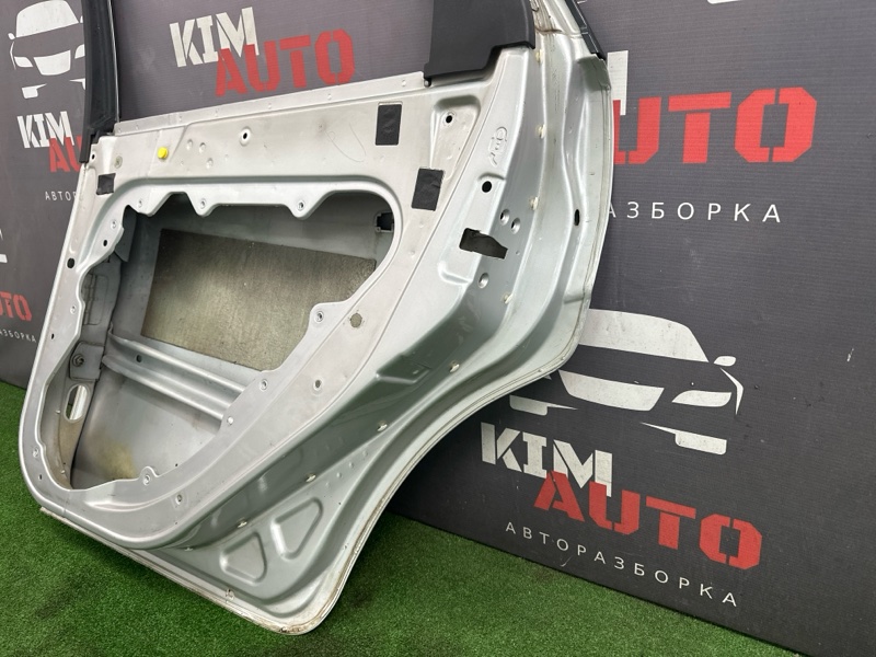Дверь Ford Focus 2 2007 HB
