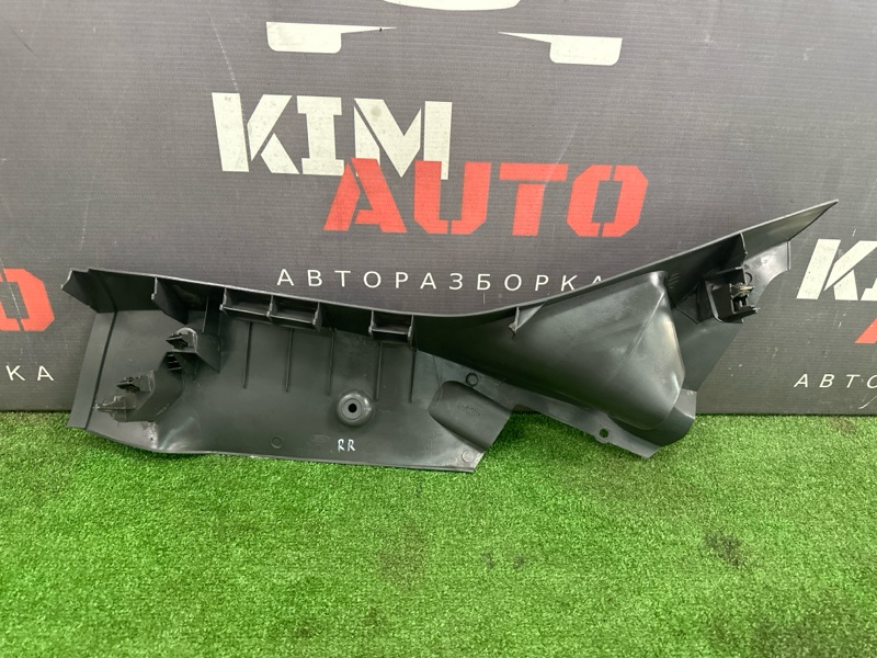 Накладка стойки нижняя Ford Focus 2 2007 HB