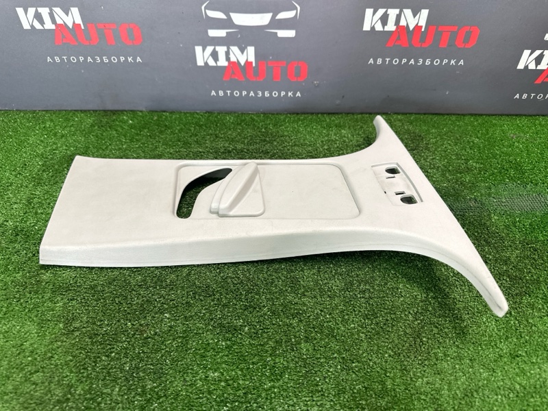 Накладка центральной стойки верхняя Ford Focus 2 2007 HB