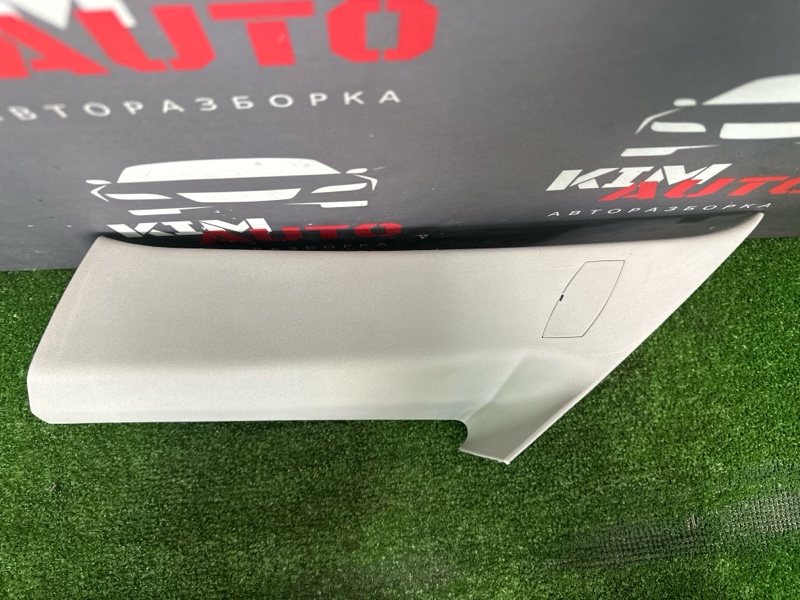 Накладка стойки верхняя Ford Focus 2 2007 HB