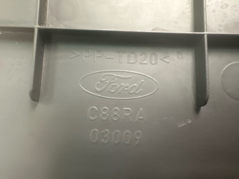 Накладка консоли Ford Focus 2 2007 HB