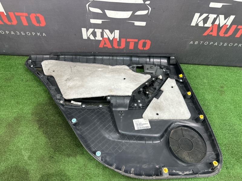 Обшивка двери Kia Cerato 2 2011 TD