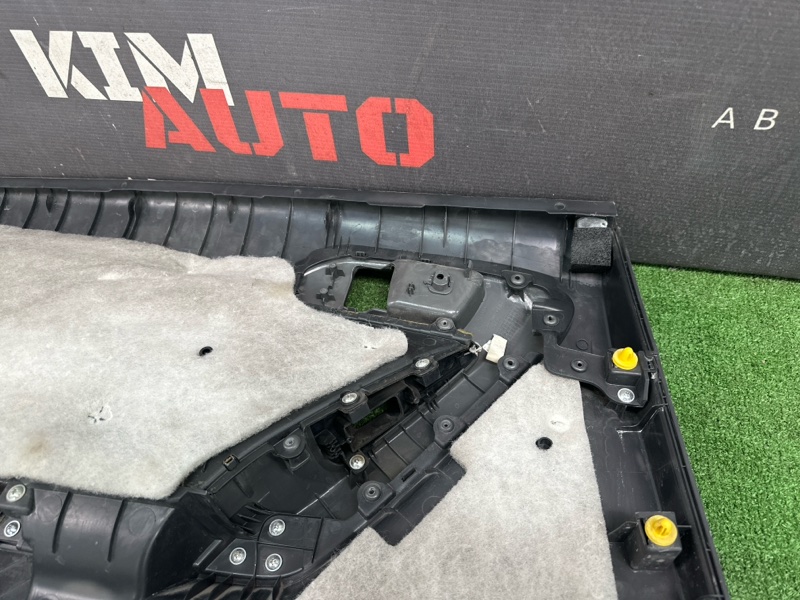 Обшивка двери Kia Cerato 2 2011 TD