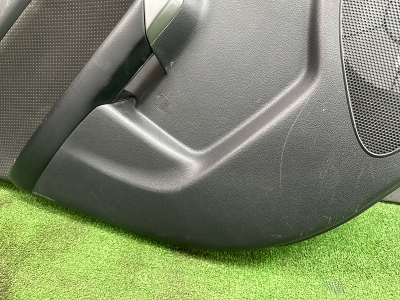 Обшивка двери Kia Cerato 2 2011 TD