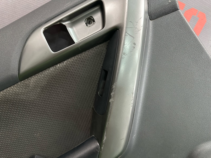 Обшивка двери Kia Cerato 2 2011 TD