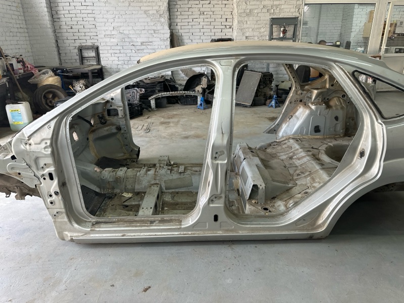 Порог со стойкой Ford Focus 2 2007 HB