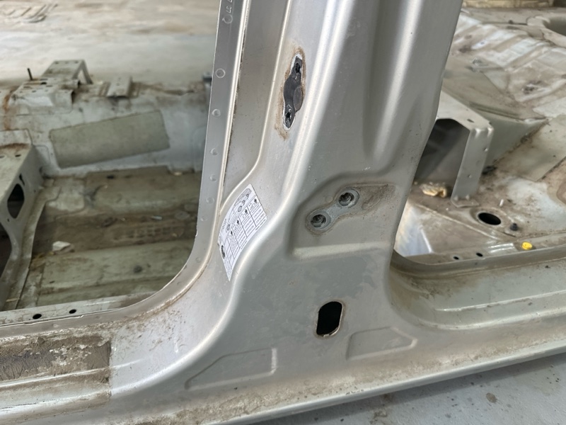 Порог со стойкой Ford Focus 2 2007 HB