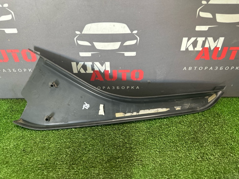 Накладка двери Ford Focus 2 2007 HB