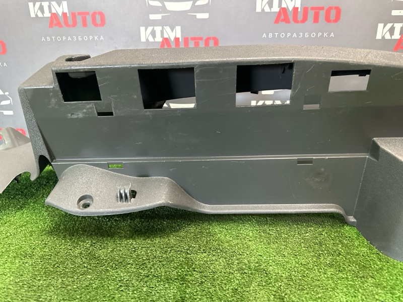 Опора полки багажника Ford Focus 2 2007 HB