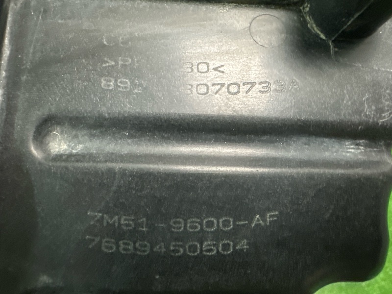 Корпус воздушного фильтра Ford Focus 2 2007 HB
