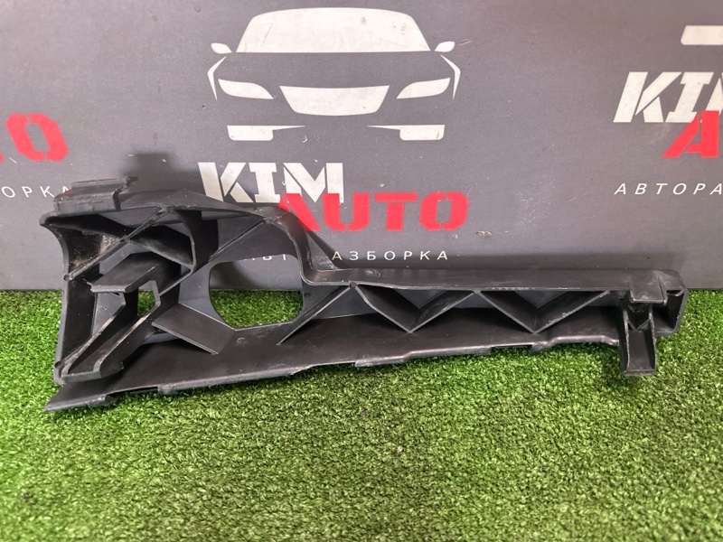 Кронштейн бампера Ford Focus 2 2007 HB