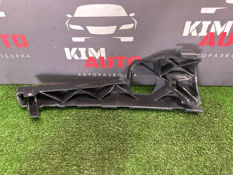 Кронштейн бампера Ford Focus 2 2007 HB