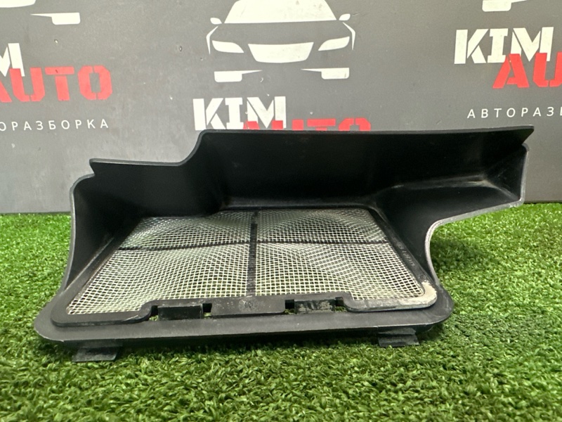 Рамка салонного фильтра Ford Focus 2 2007 HB