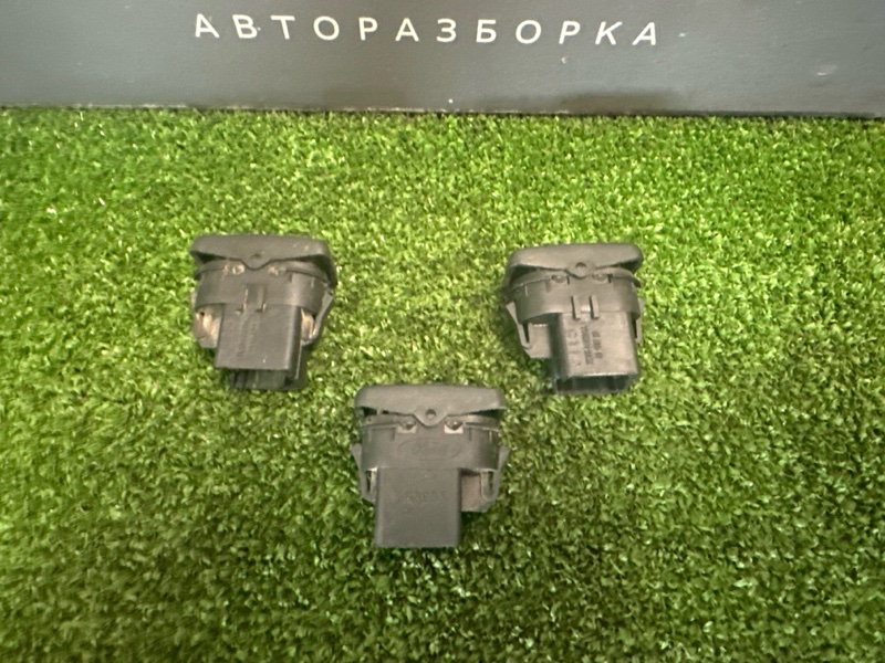 Кнопка стеклоподъемника Ford Focus 2 2007 HB