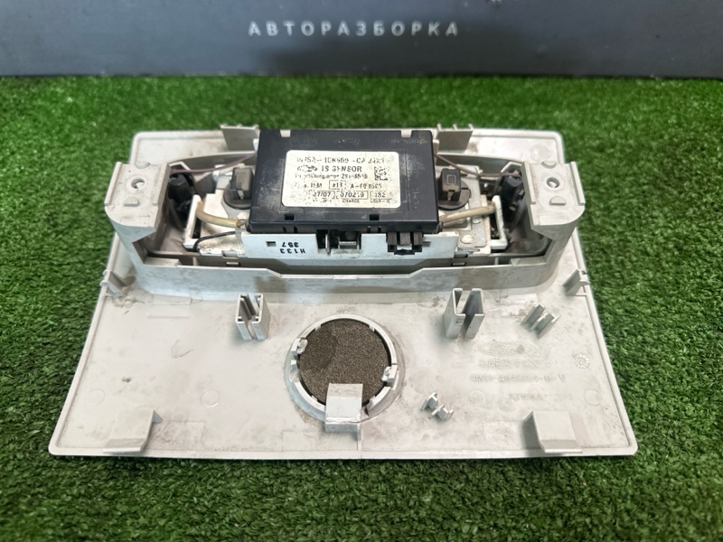 Плафон салонный Ford Focus 2 2007 HB