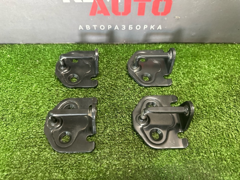 Ответная часть замка двери Ford Focus 2 2007 HB