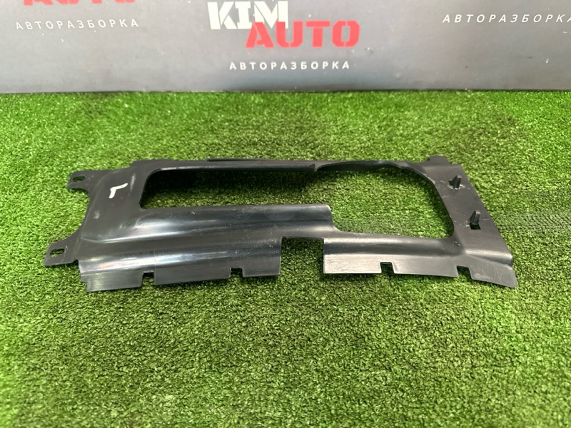 Накладка центральной стойки Ford Focus 2 2007 HB