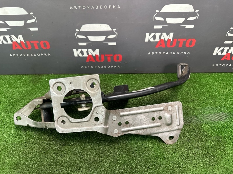 Педаль тормоза Ford Focus 2 2007 HB