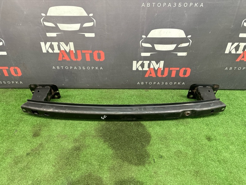 Усилитель бампера Ford Focus 2 2007 HB