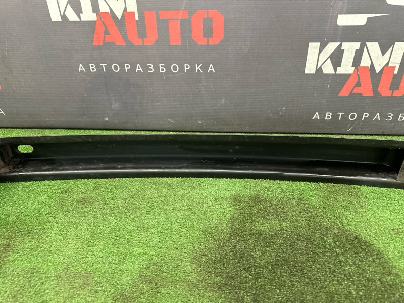 Усилитель бампера Ford Focus 2 2007 HB