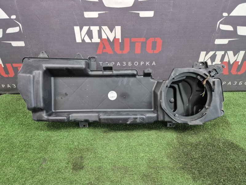 Подиум динамика Audi A6 quattro 2007 C6
