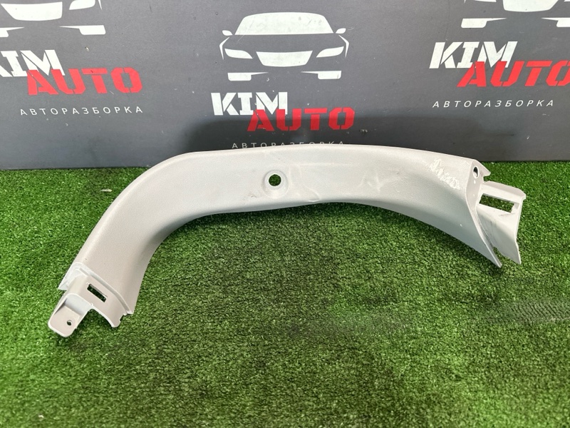 Обшивка крышки багажника Kia Ceed 1 2010 ED