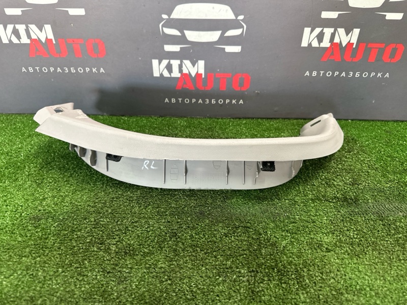 Обшивка крышки багажника Kia Ceed 1 2010 ED