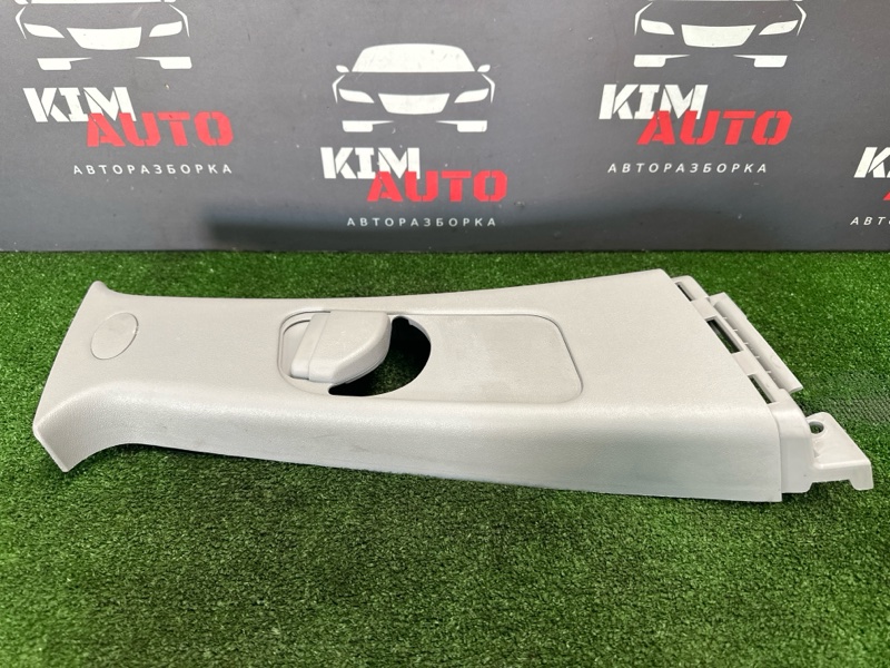 Накладка центральной стойки верхняя Kia Ceed 1 2010 ED