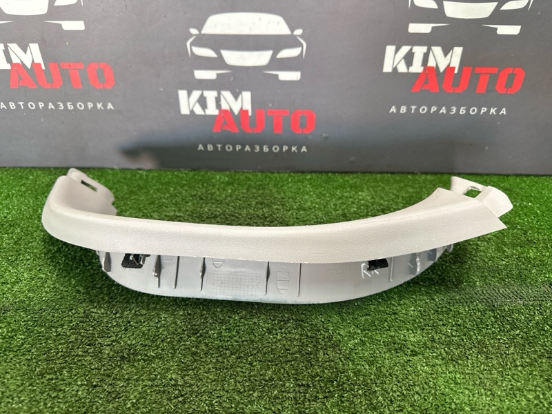 Обшивка крышки багажника Kia Ceed 1 2010 ED