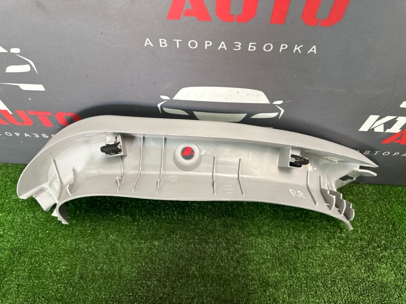 Обшивка крышки багажника Kia Ceed 1 2010 ED