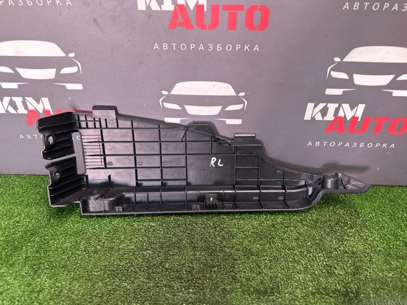 Опора полки багажника Kia Ceed 1 2010 ED